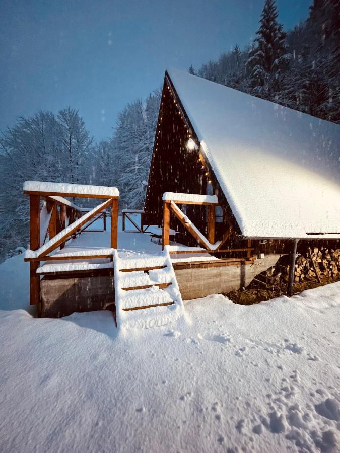 Wild Cabin Malaia Εξωτερικό φωτογραφία
